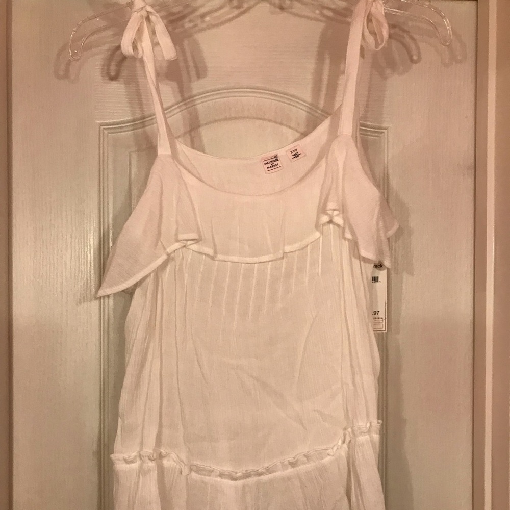 Melrose and market tie tank